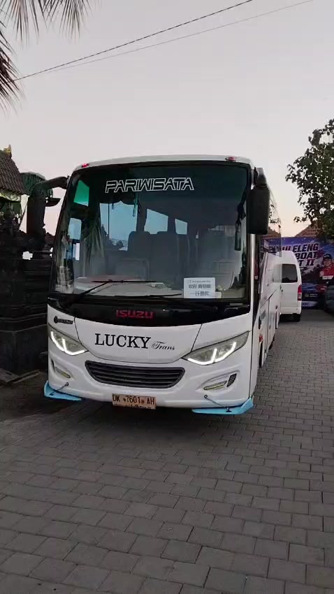 @Putu Lucky999