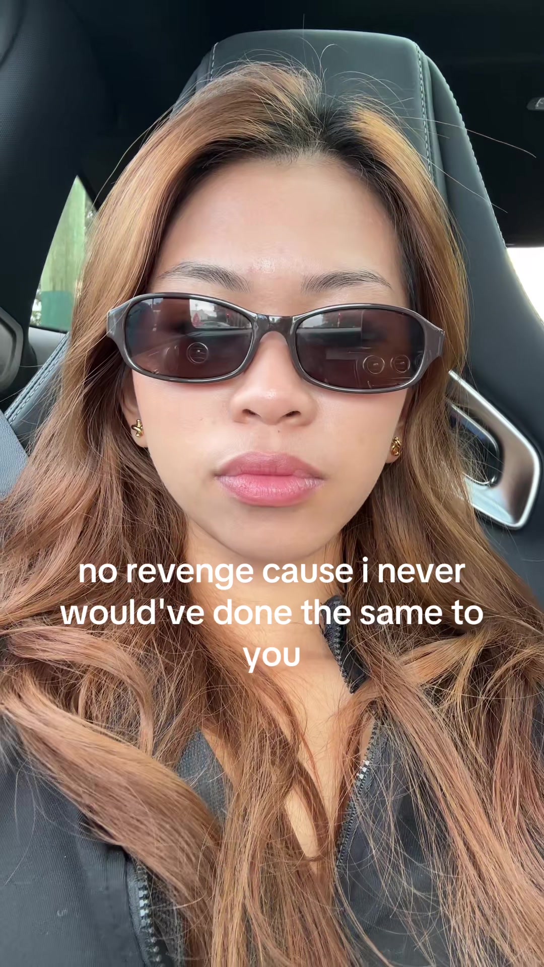 @julia 𝜗𝜚𓈒