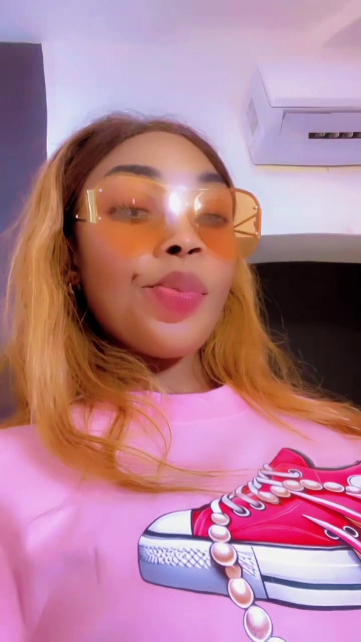@Prettychocolate🦋