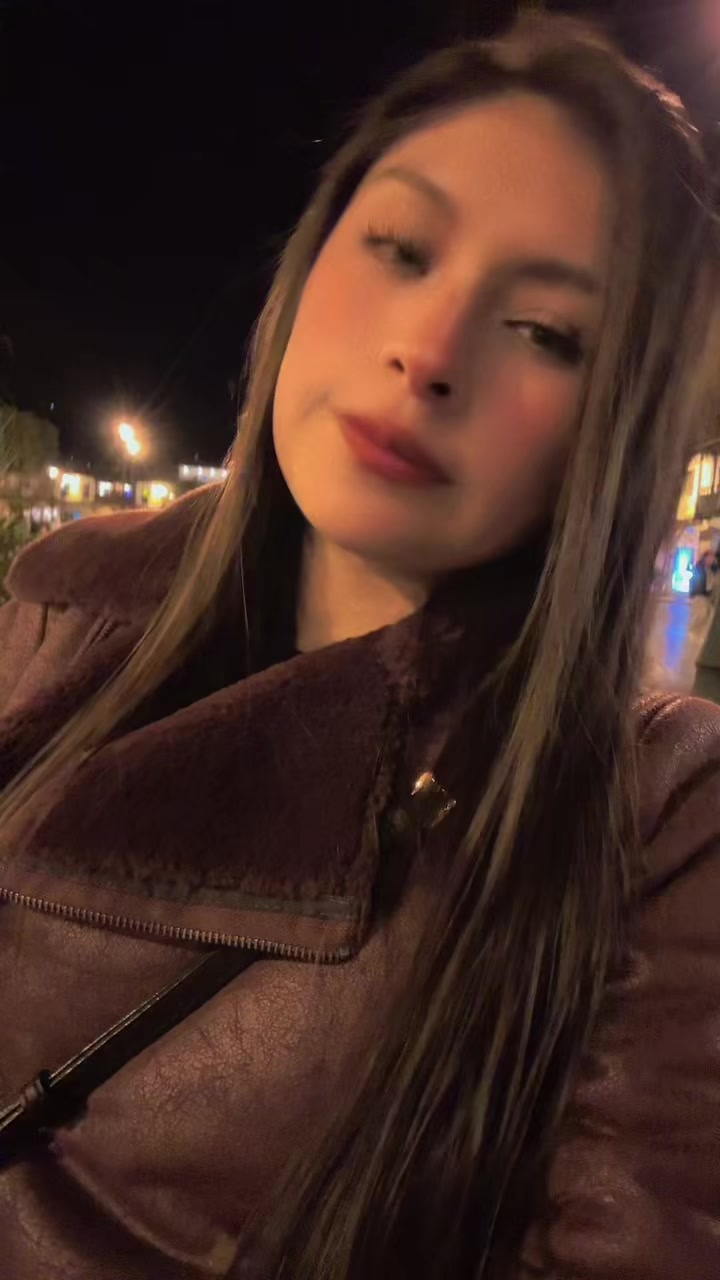 @Violeta Cueva