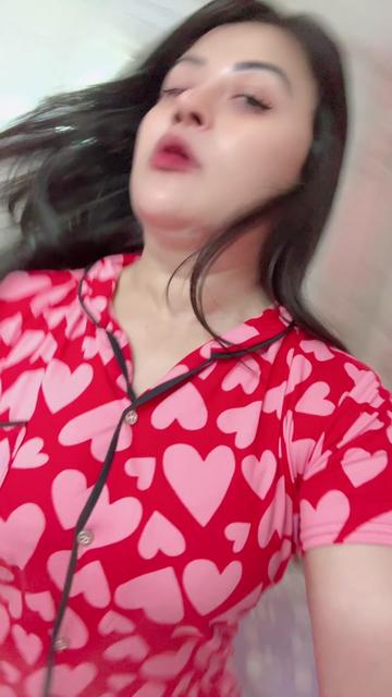 @Roohi