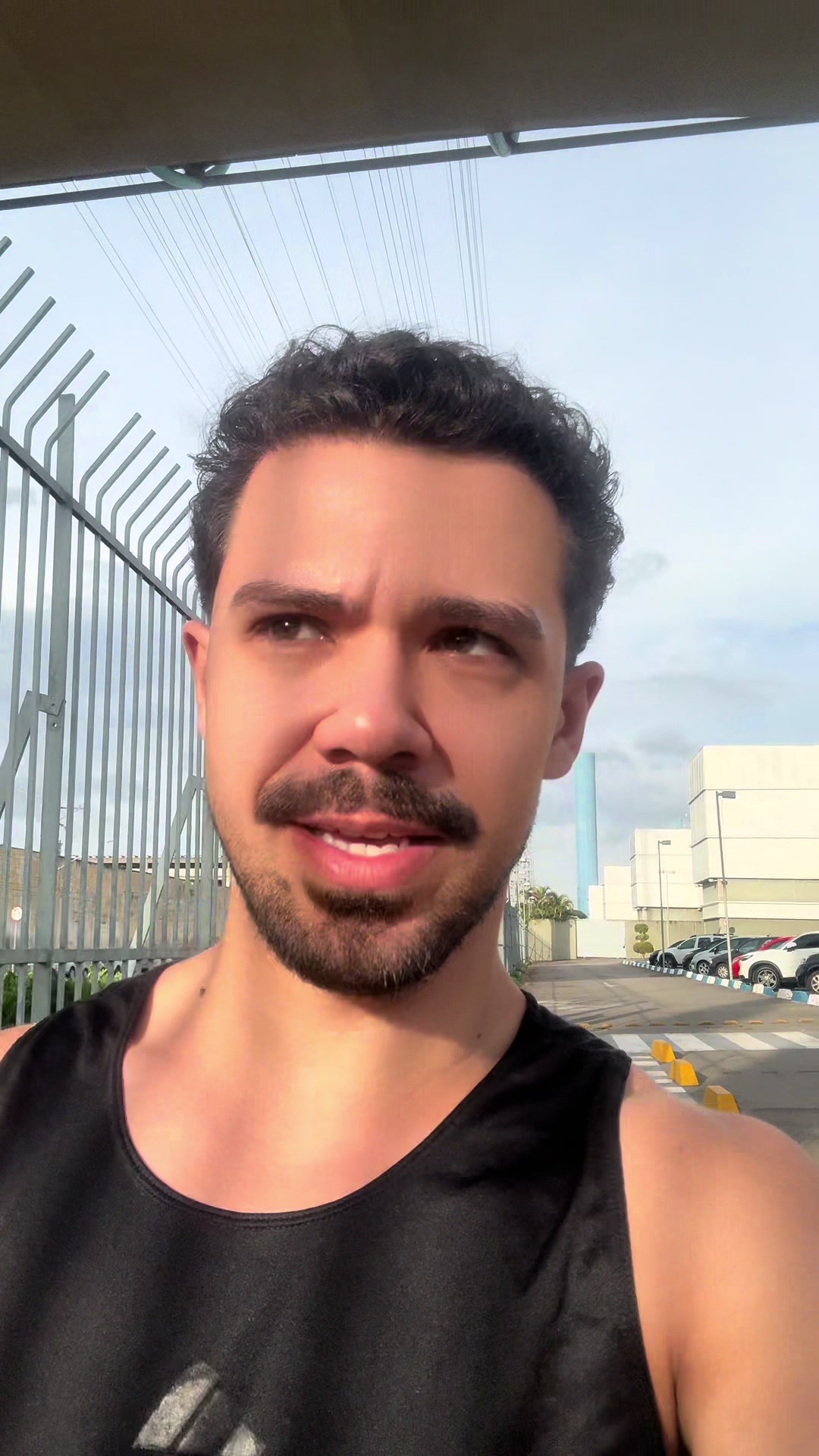@L&eacute;o Santos