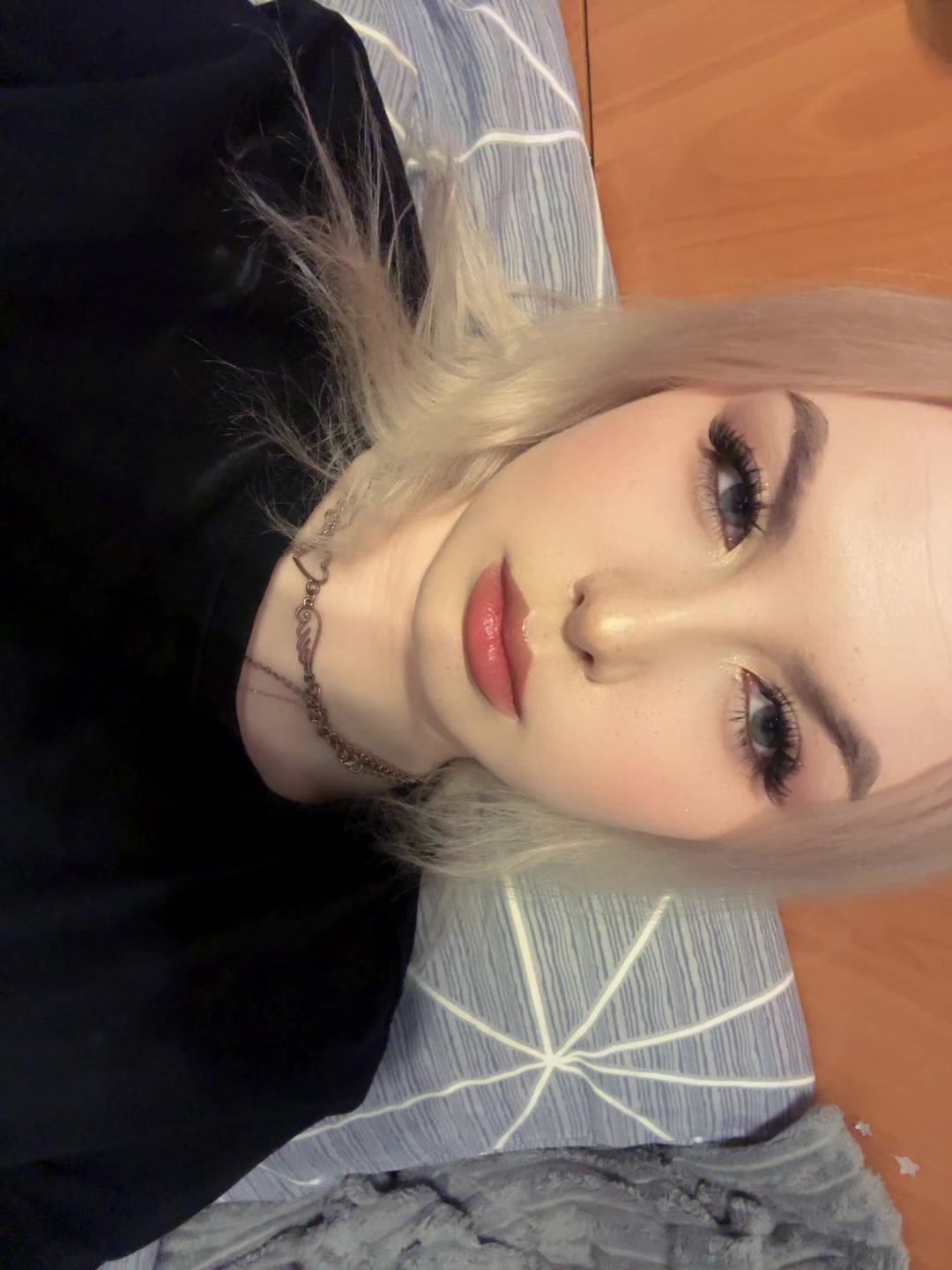 @каринавделе🧚🏻