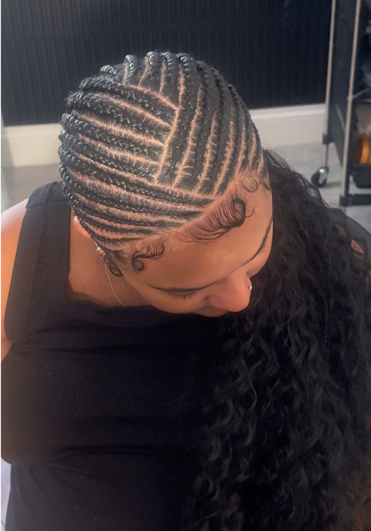 @Cape Cod Hairstylist ๐๐ฝโ๏ธ