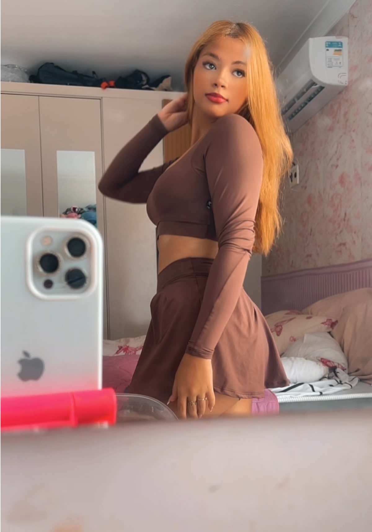 @dandara
