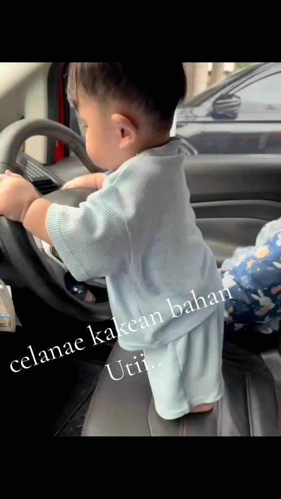 @Dewiaa