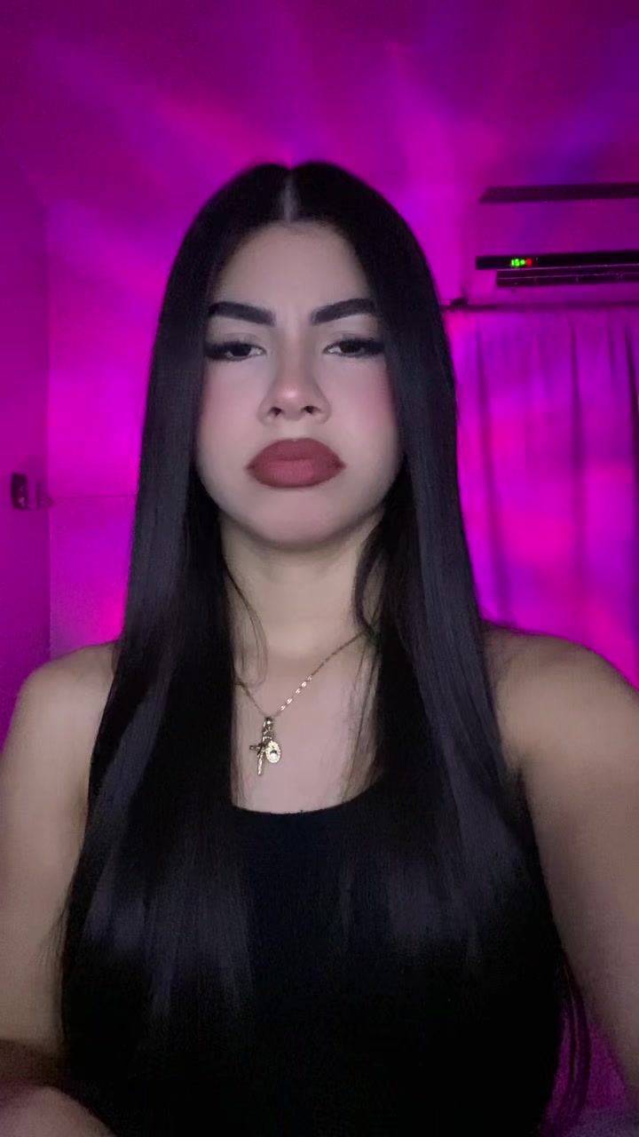 @valentinamonro