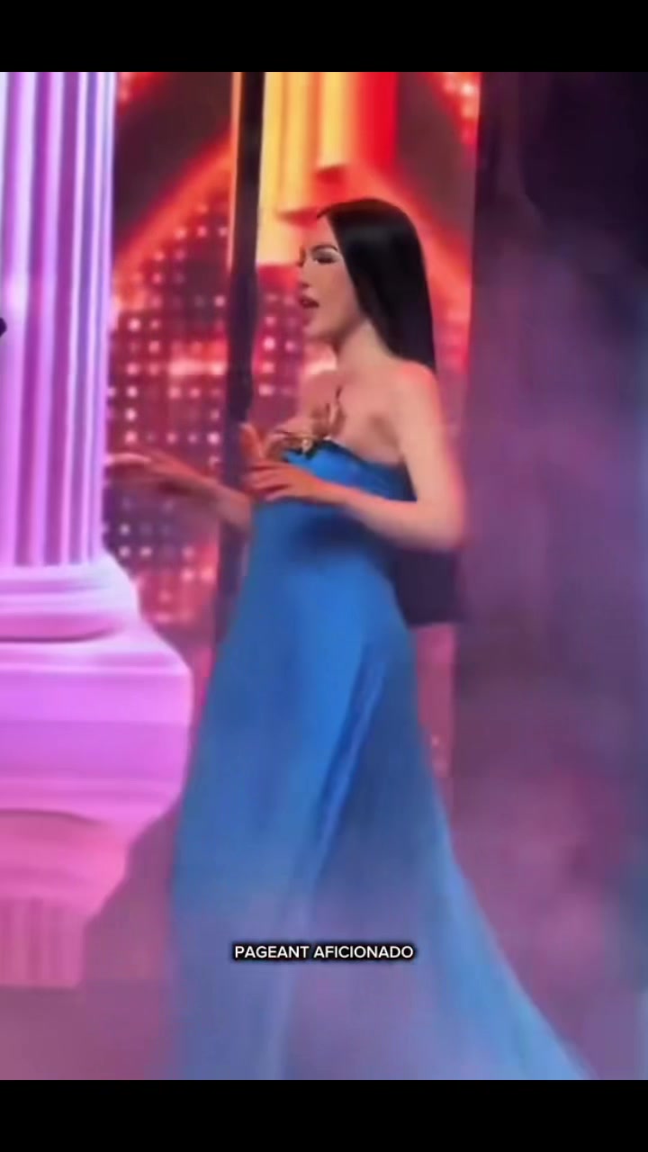 @𝐑𝐀𝐍𝐃𝐄.