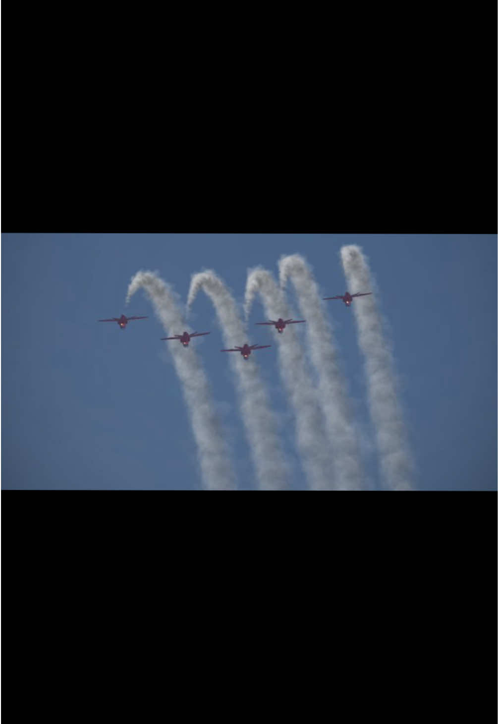 @Roblox Red Arrows