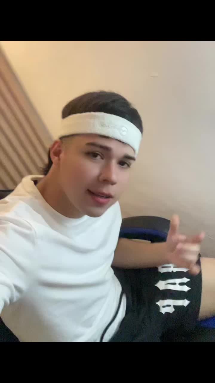 @🥷🏻الطفل المقدس🥷🏻