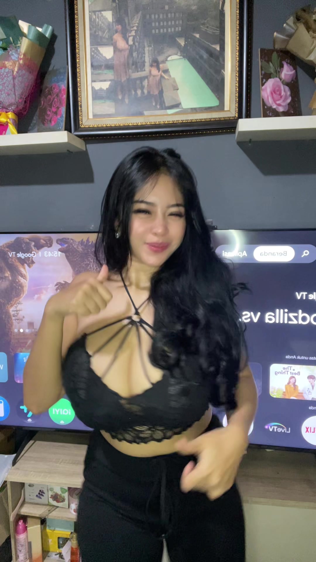 @dianakyora