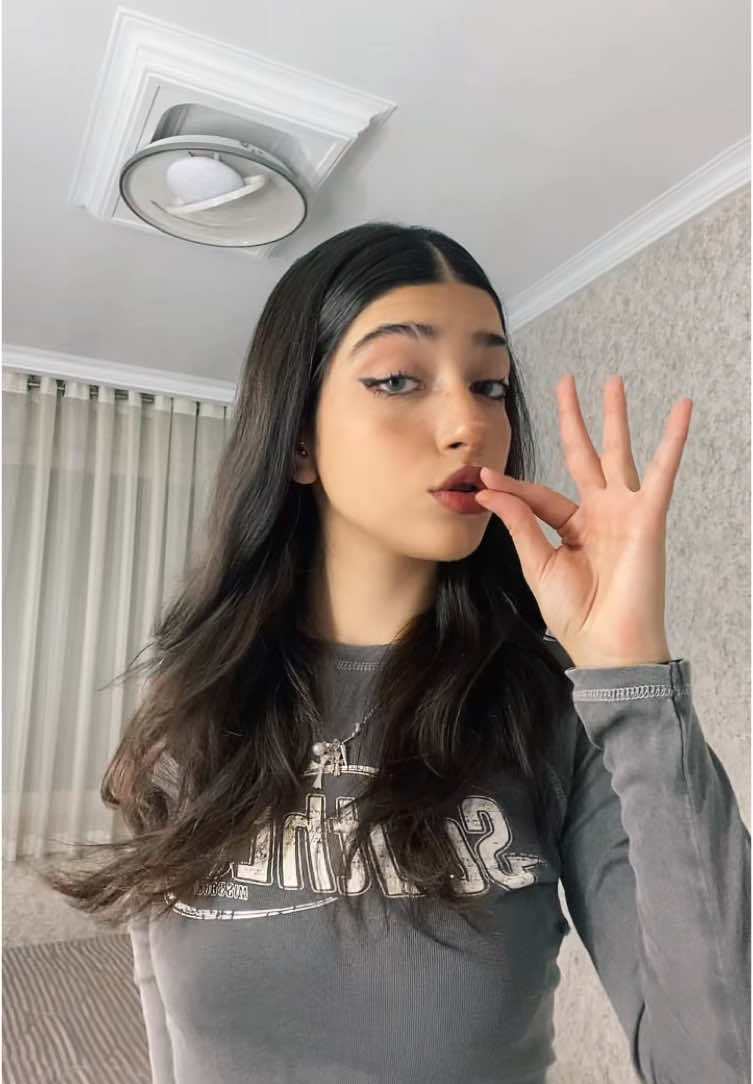 @avaaawoo