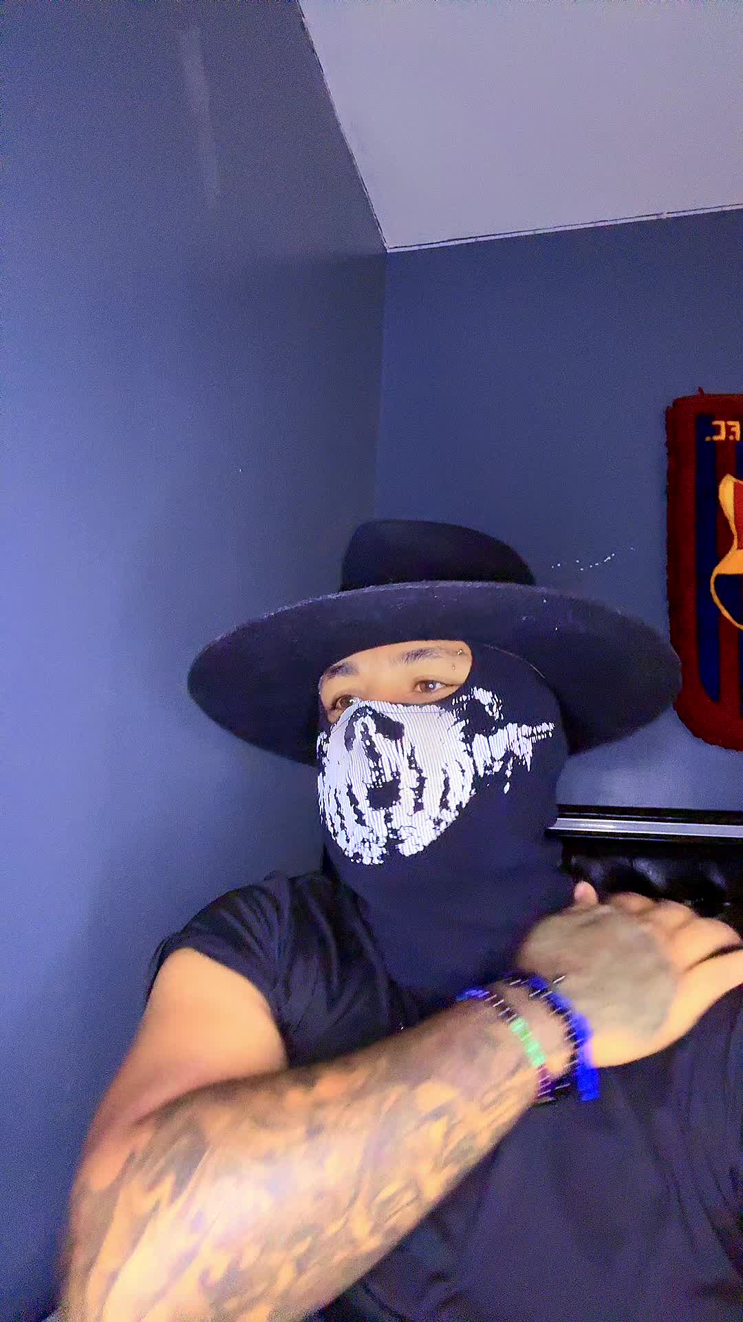 @SkullRider