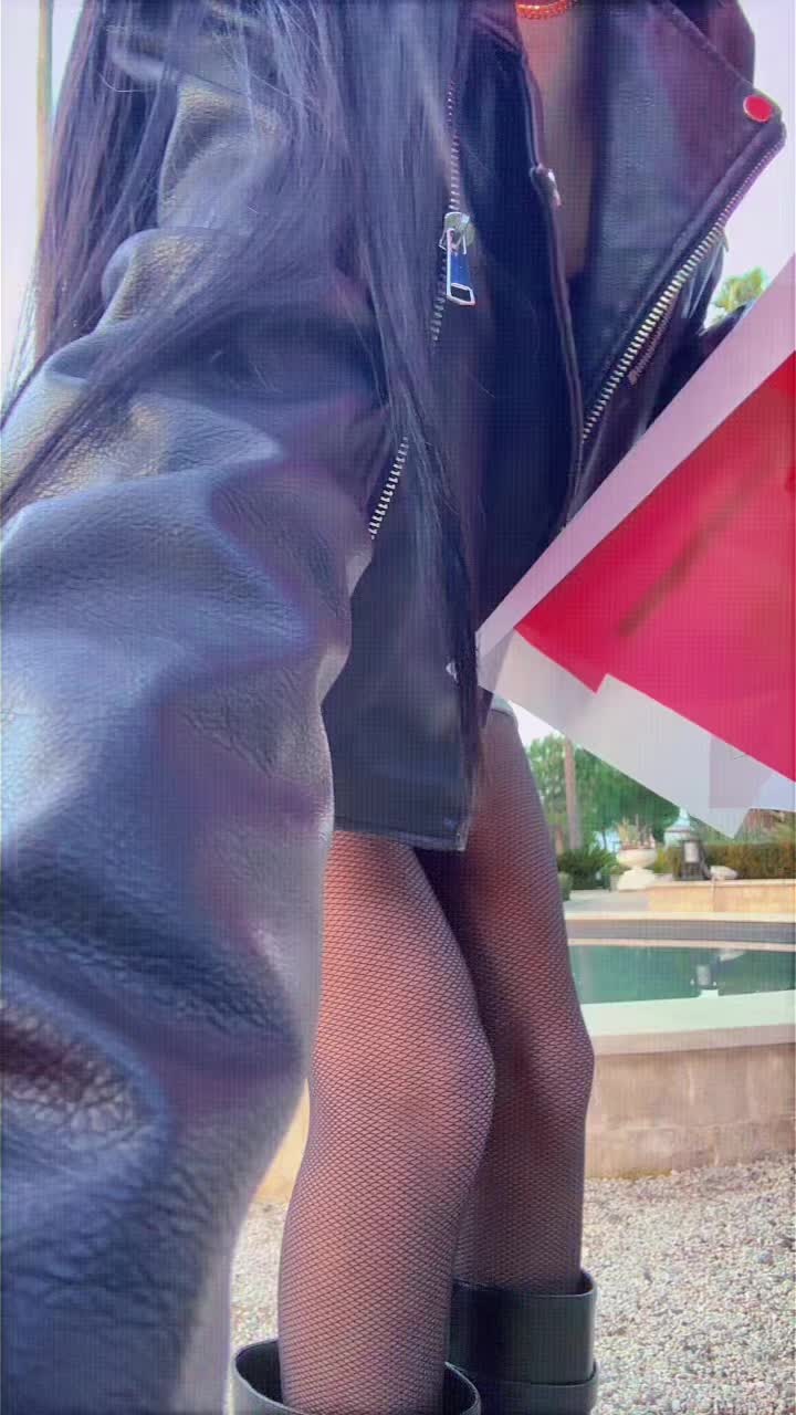 @M D