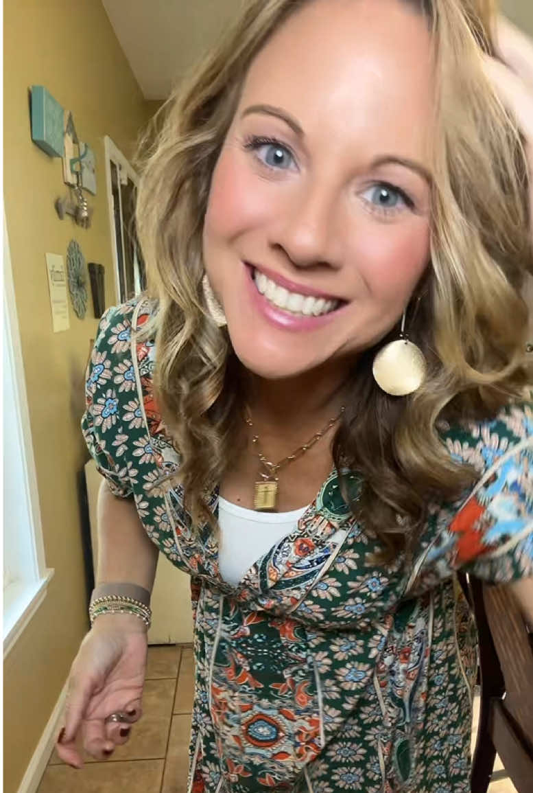 @Britney | Teacher+Mama+ Wife
