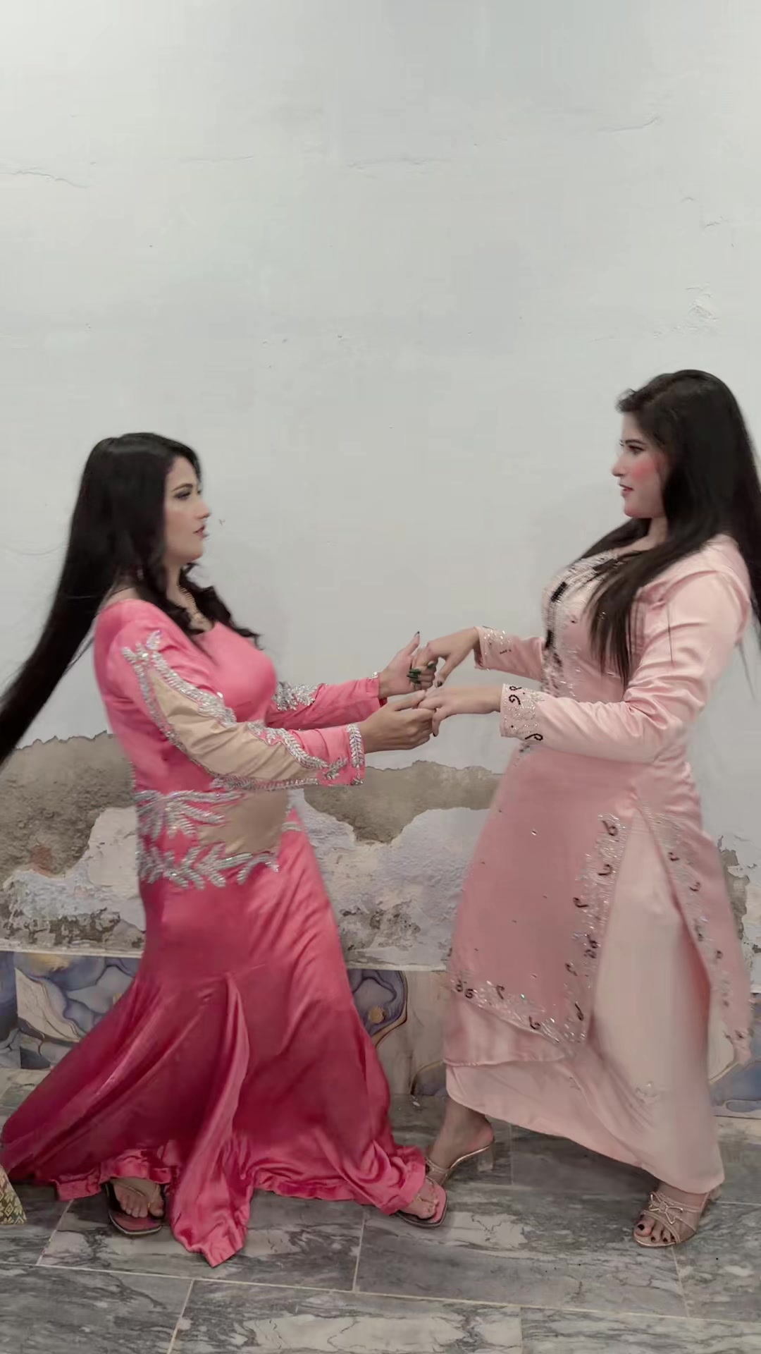 @Sania Khan Actress