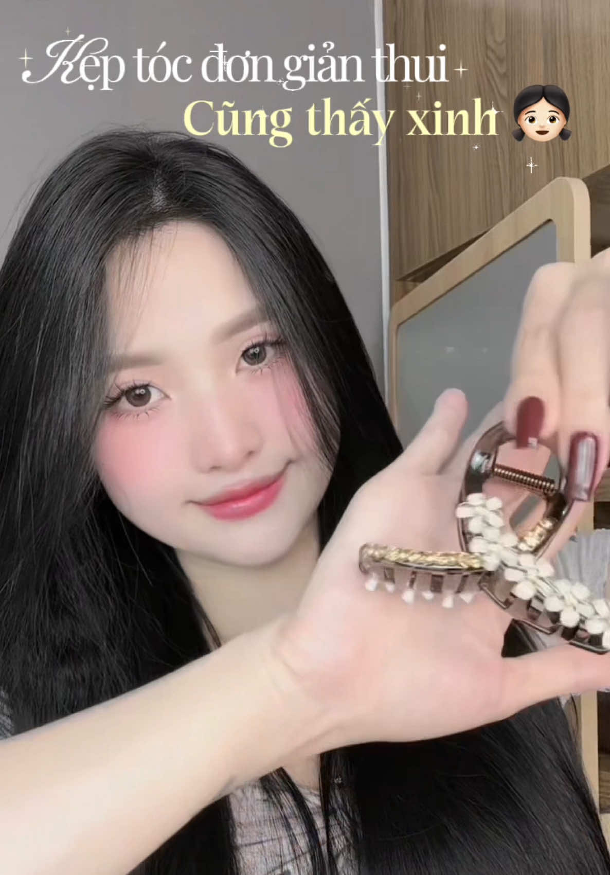 @M&Igrave;NH L&Agrave; HIỀN Đ&Acirc;Y