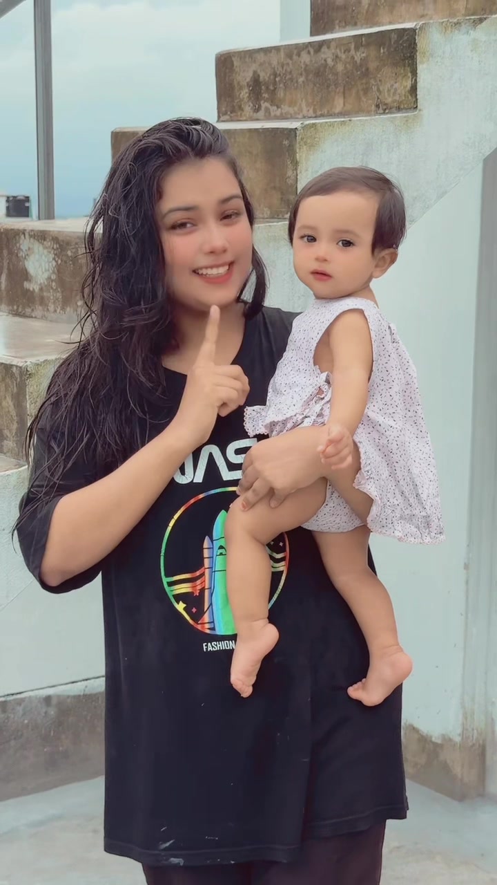 @Tasniya