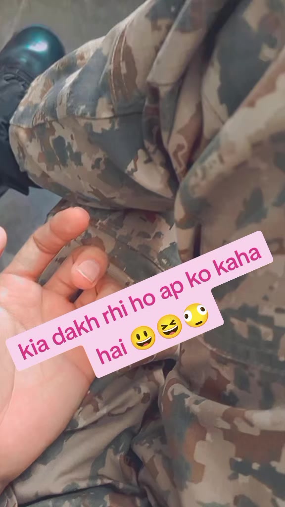 @Deewana FuJi🤭🥰😜