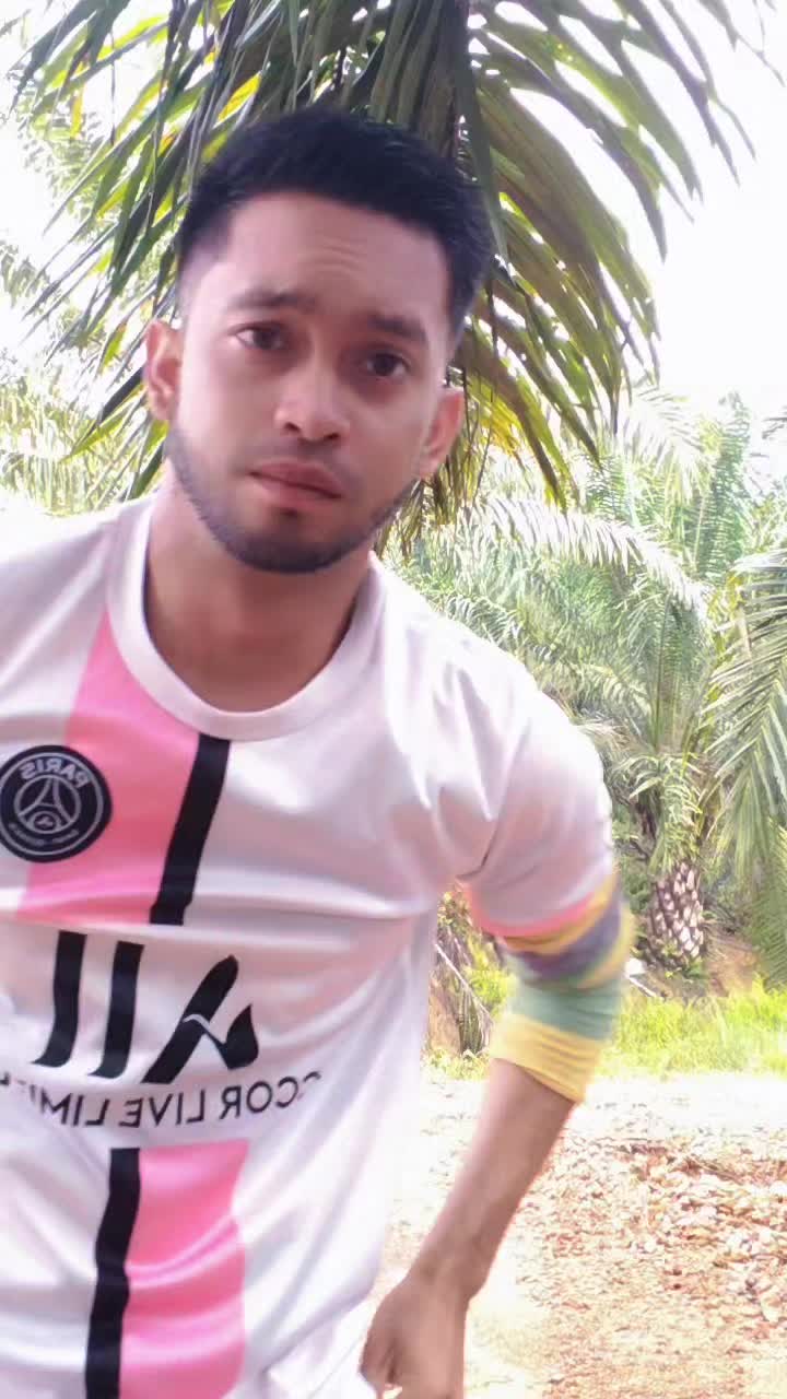 @Che Isey is