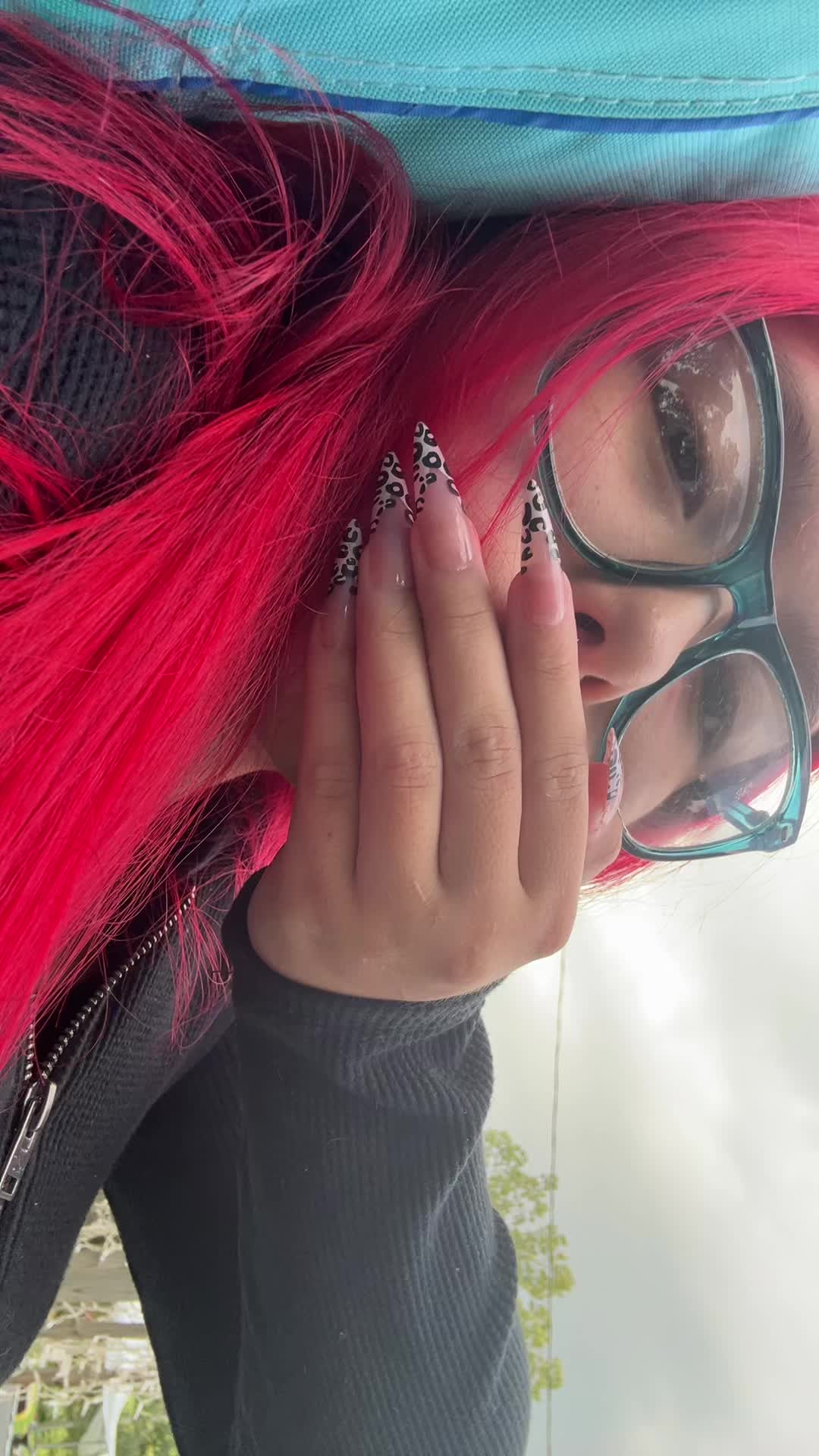 @๏ธ