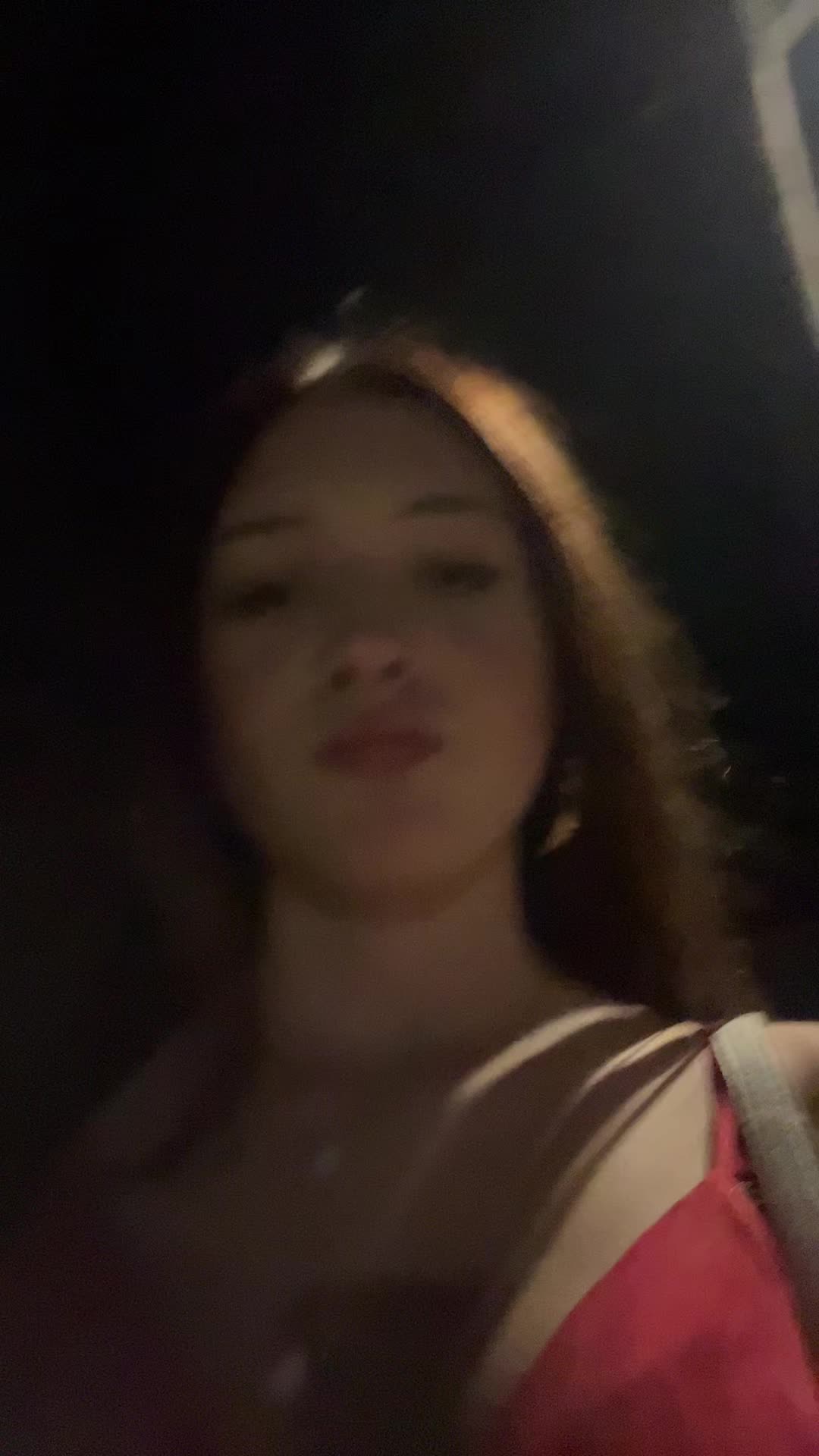 @jess_szel