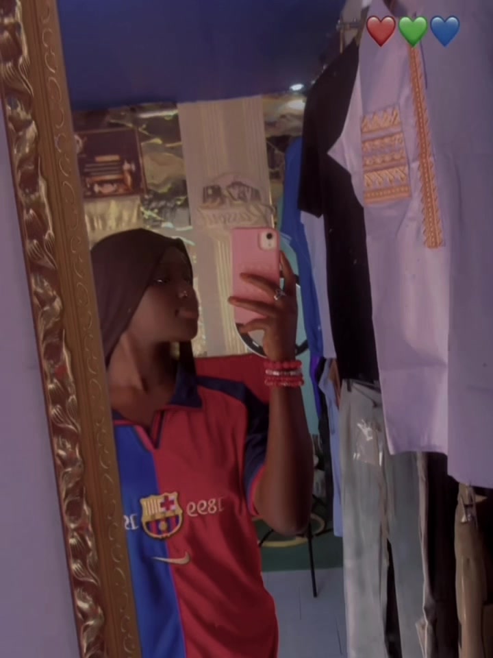 @MISS CATALAN 10💙❤️