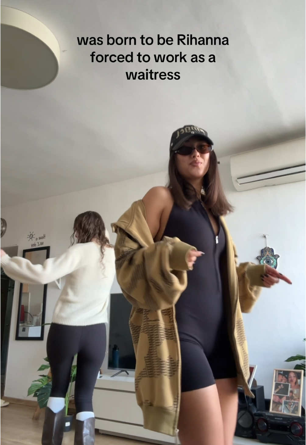 @sashaelkinaa