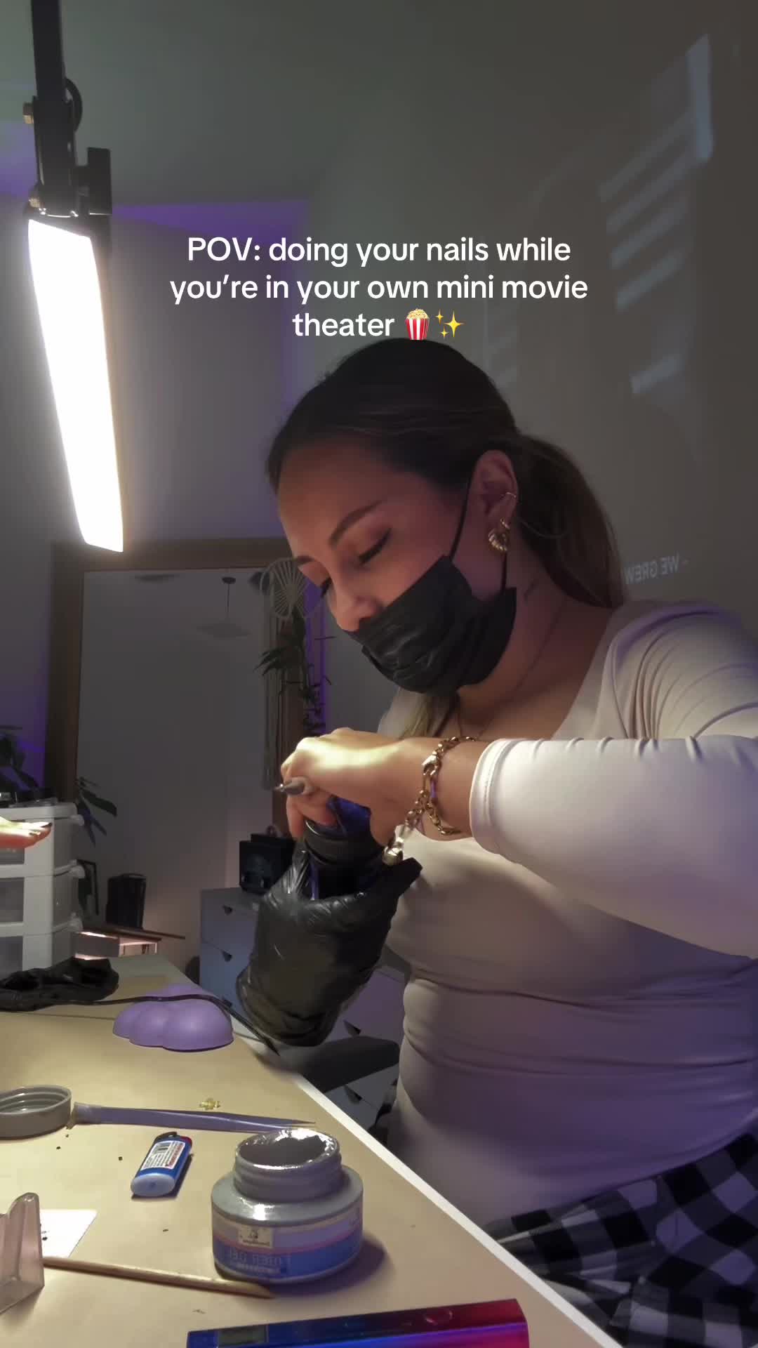 @alejandraluna1323