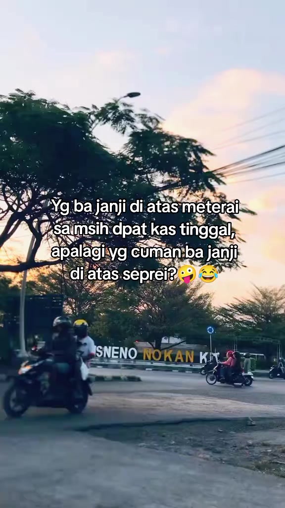 @πiko