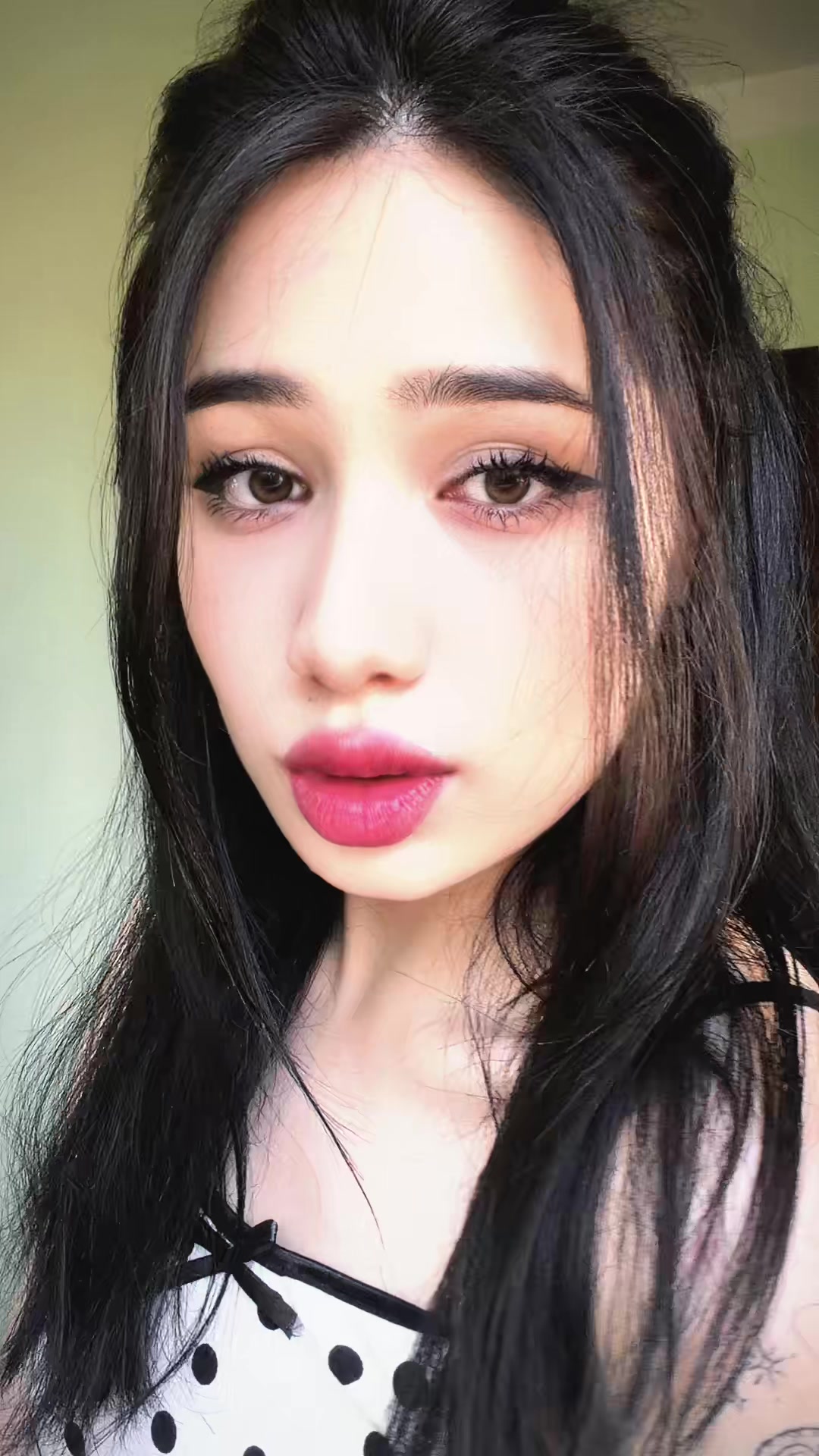 @malakrajabova