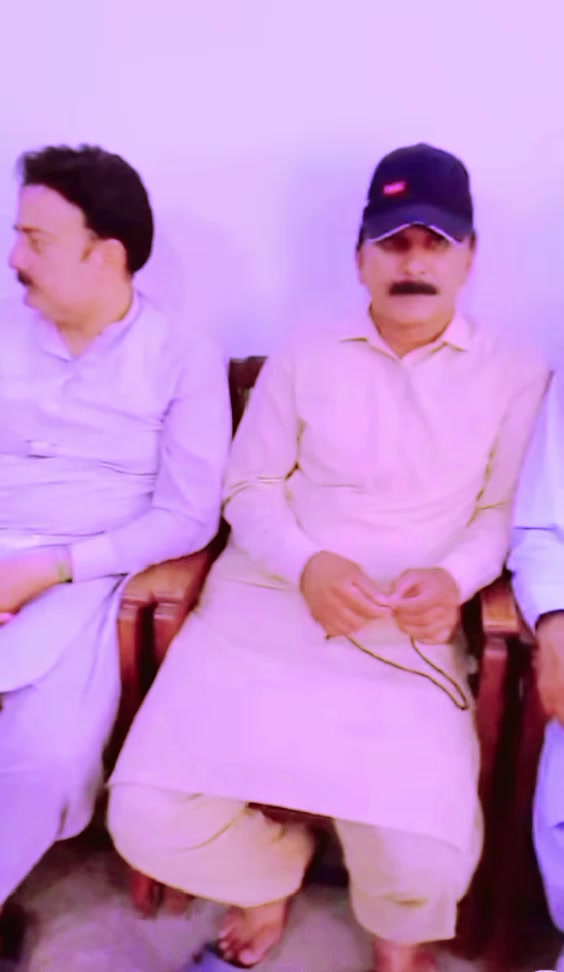 @khan g