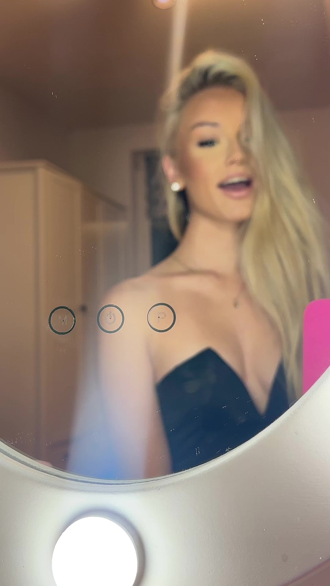 @𝒲𝑒𝓇𝑜𝓃𝒾𝓀𝒶