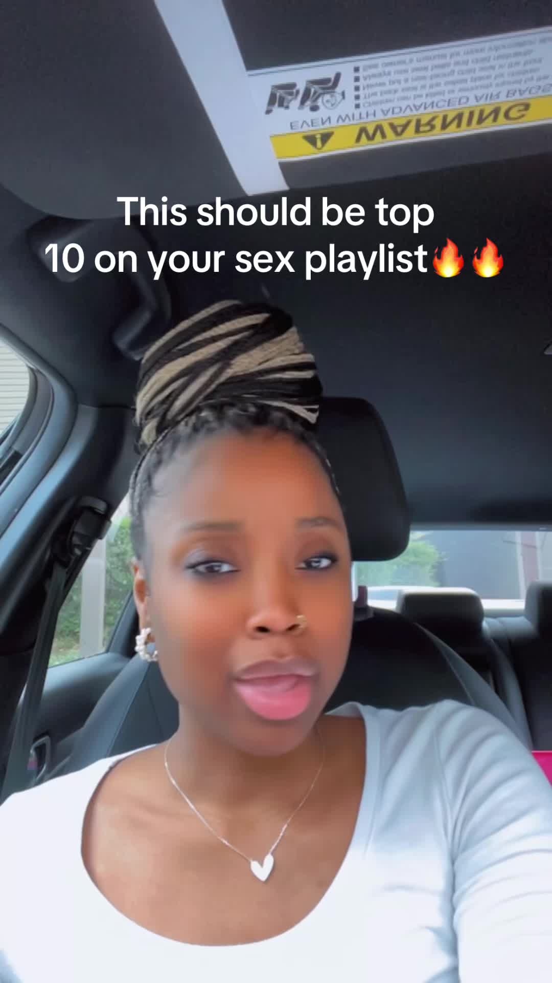 @_itsmyrtlebeaches 🏝️⁉️⚡️