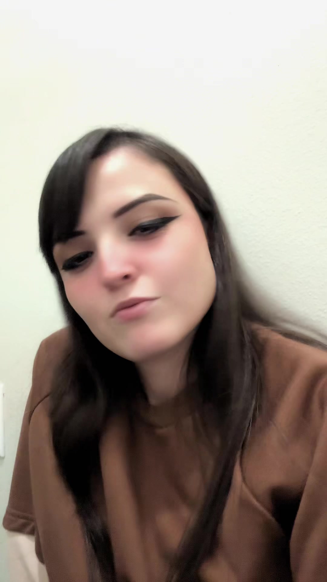 @ashlee_alaniz_