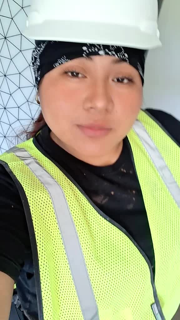 @🖤