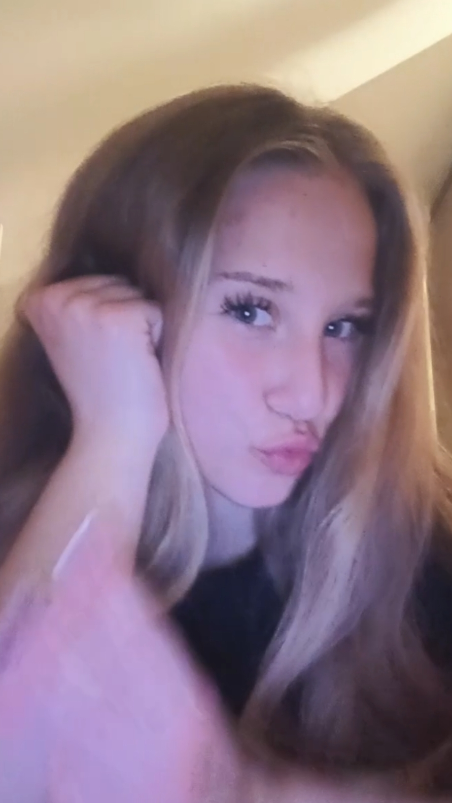 @Альбиша
