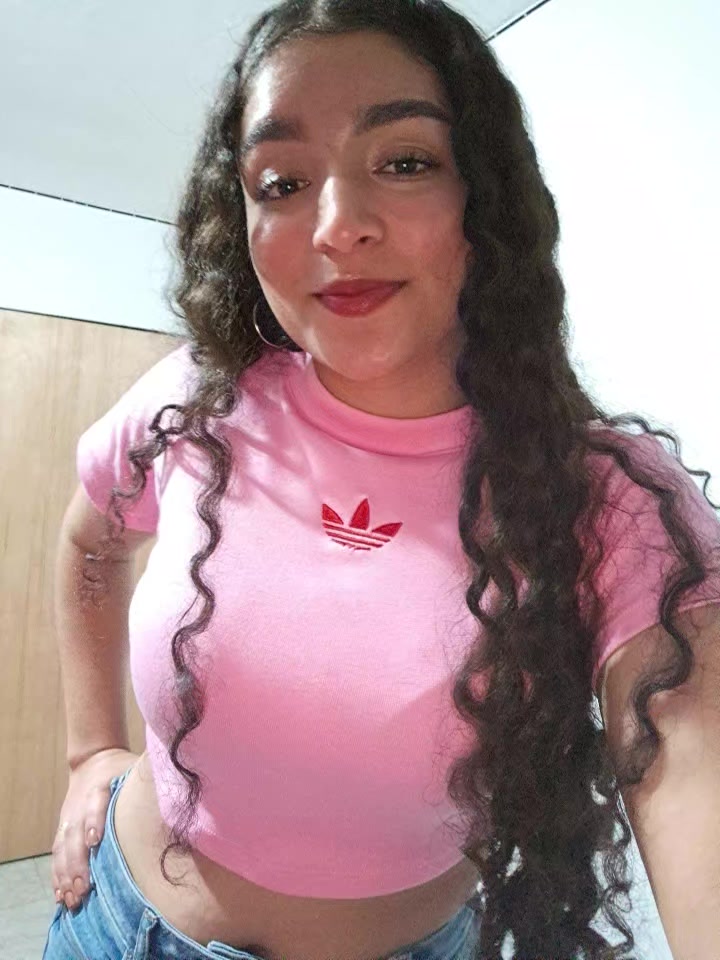 @aleja👩🏻&zwj;🌾⚡️