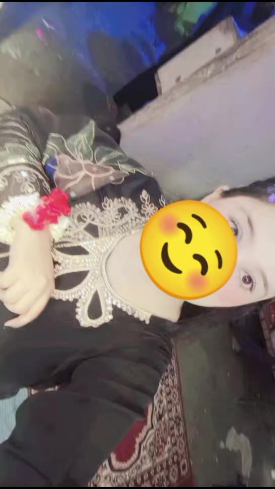 @madam hun Saheb ki 🙈😇