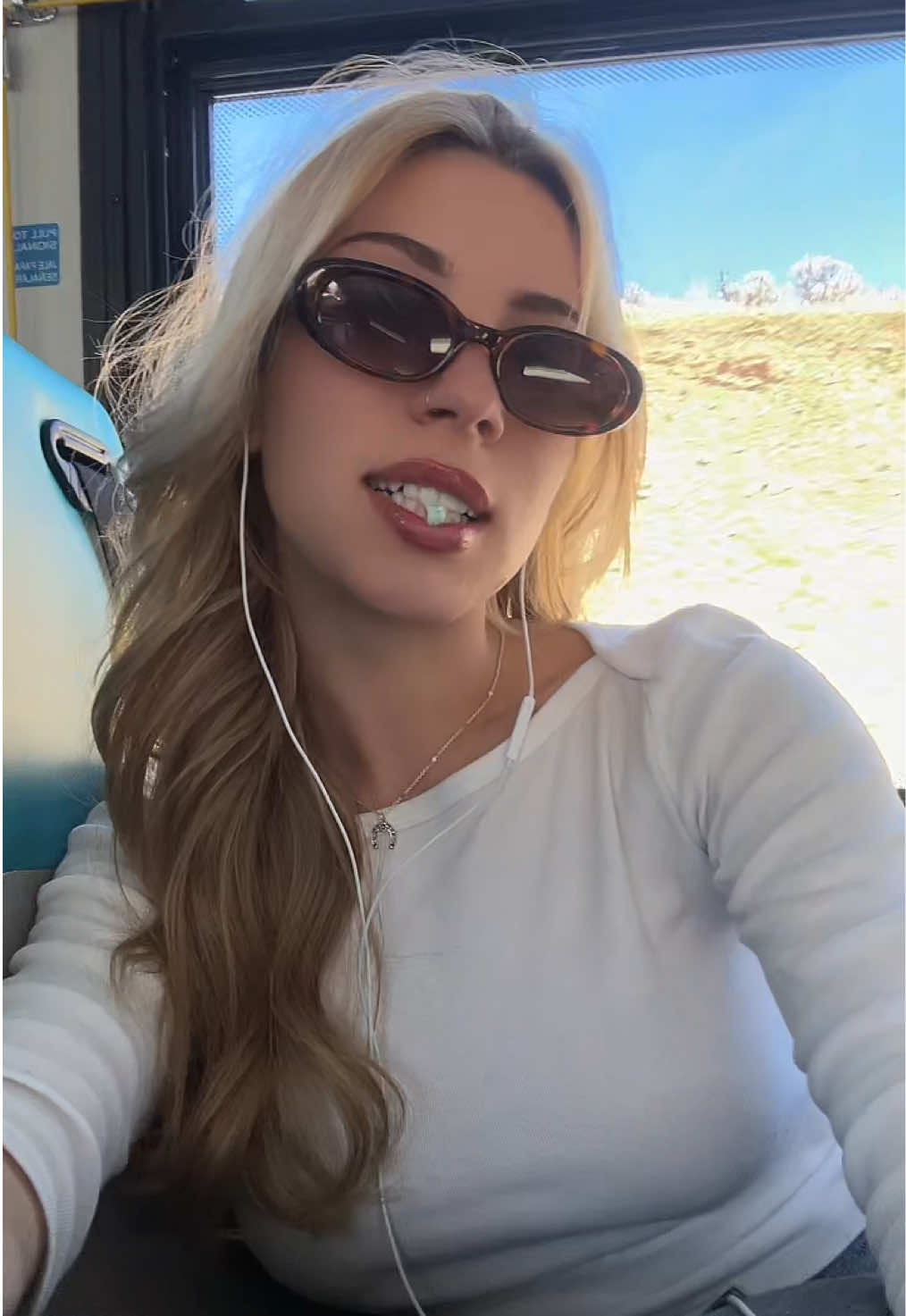 @av 🪬
