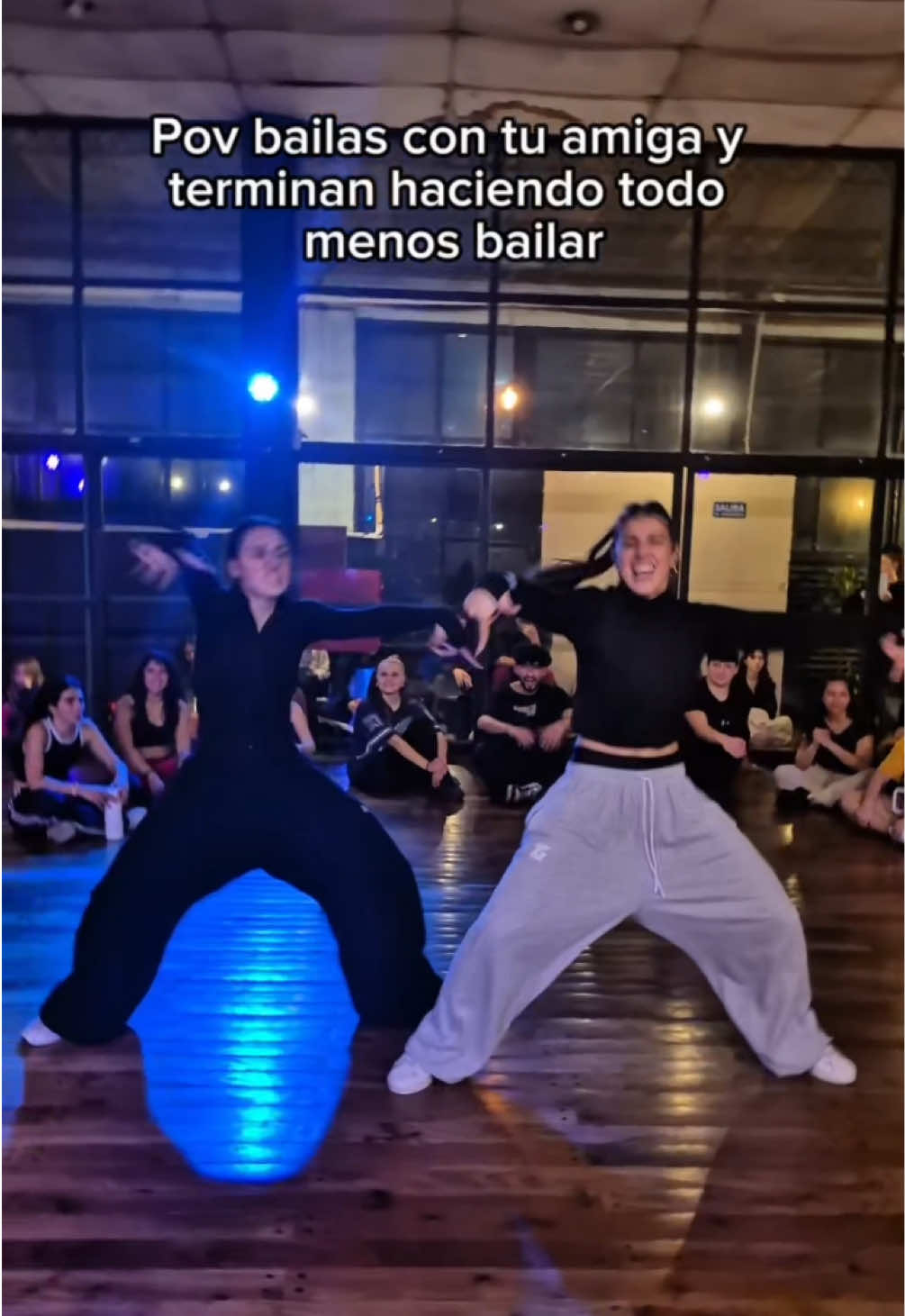 @Mayra Ferrari