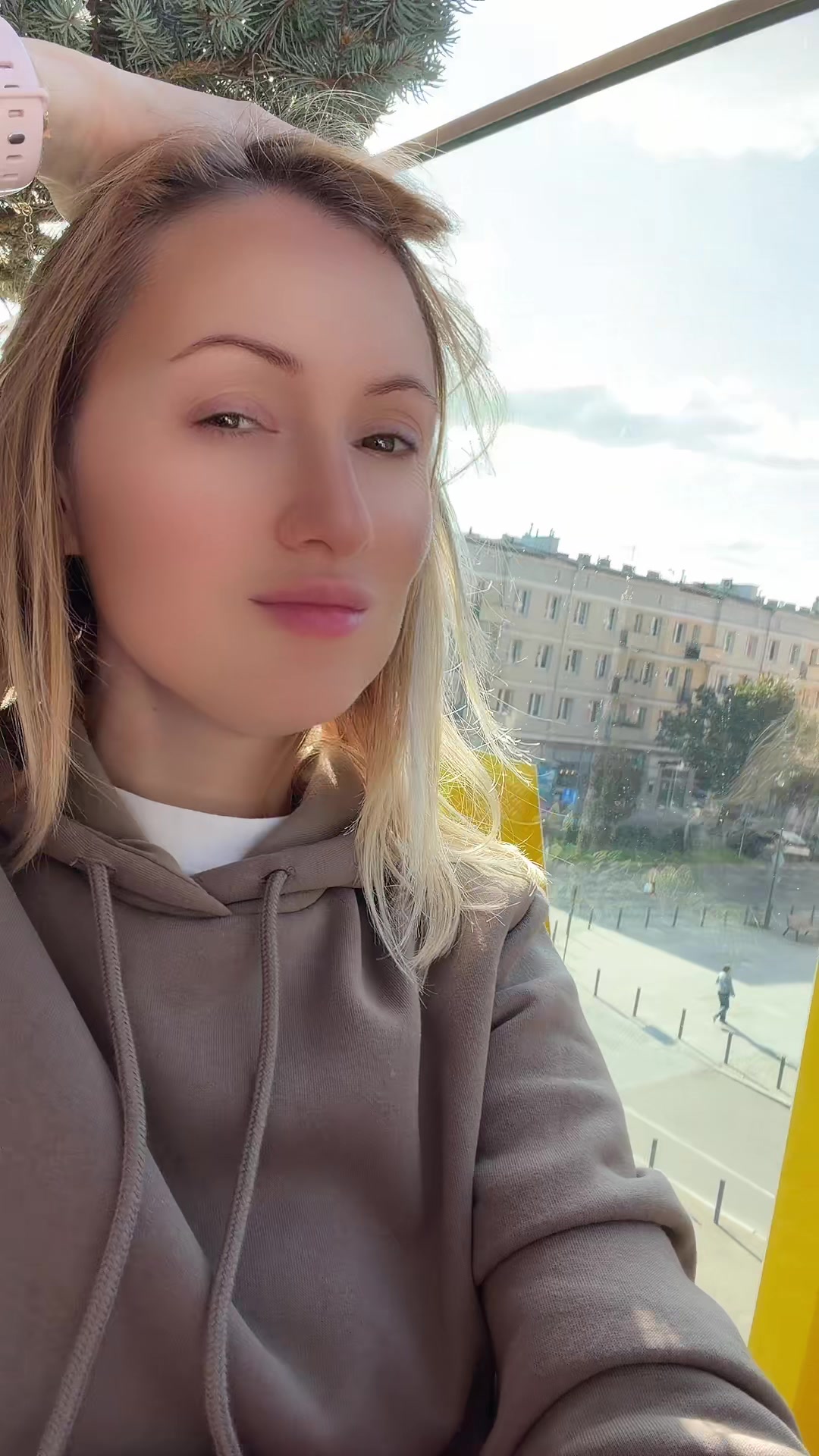 @Blonda