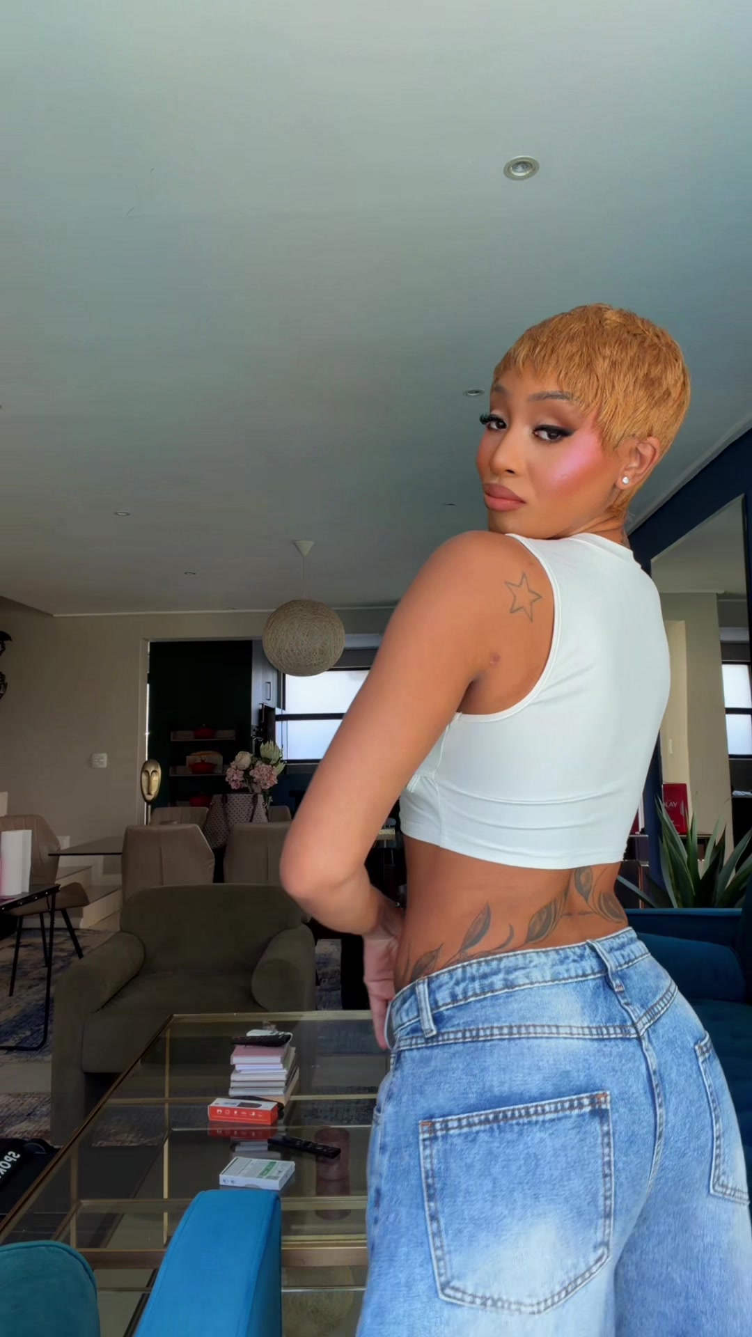 @nadianakai