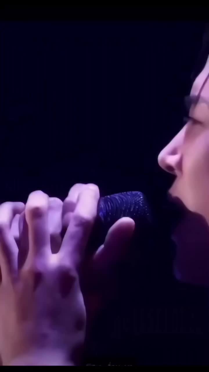 @Italian_Rowoon_fan