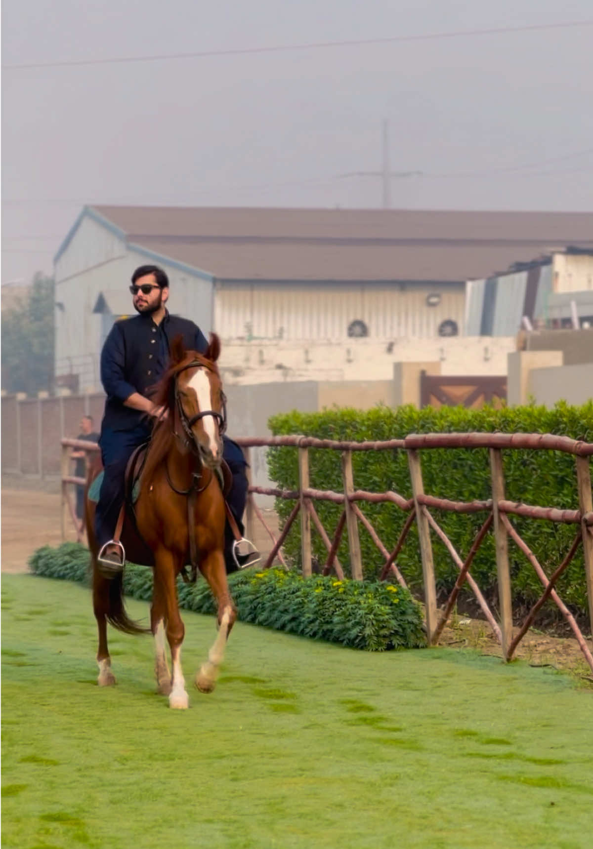 @ثاقب خان نیازی بلوخیل