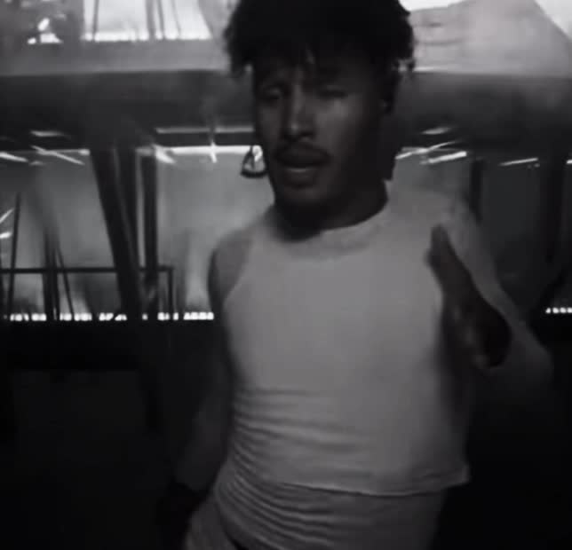 @𝐫𝐞𝐢𝐠𝐡𝐚𝐧𝐞𝐝𝐢𝐭𝐬ఌ