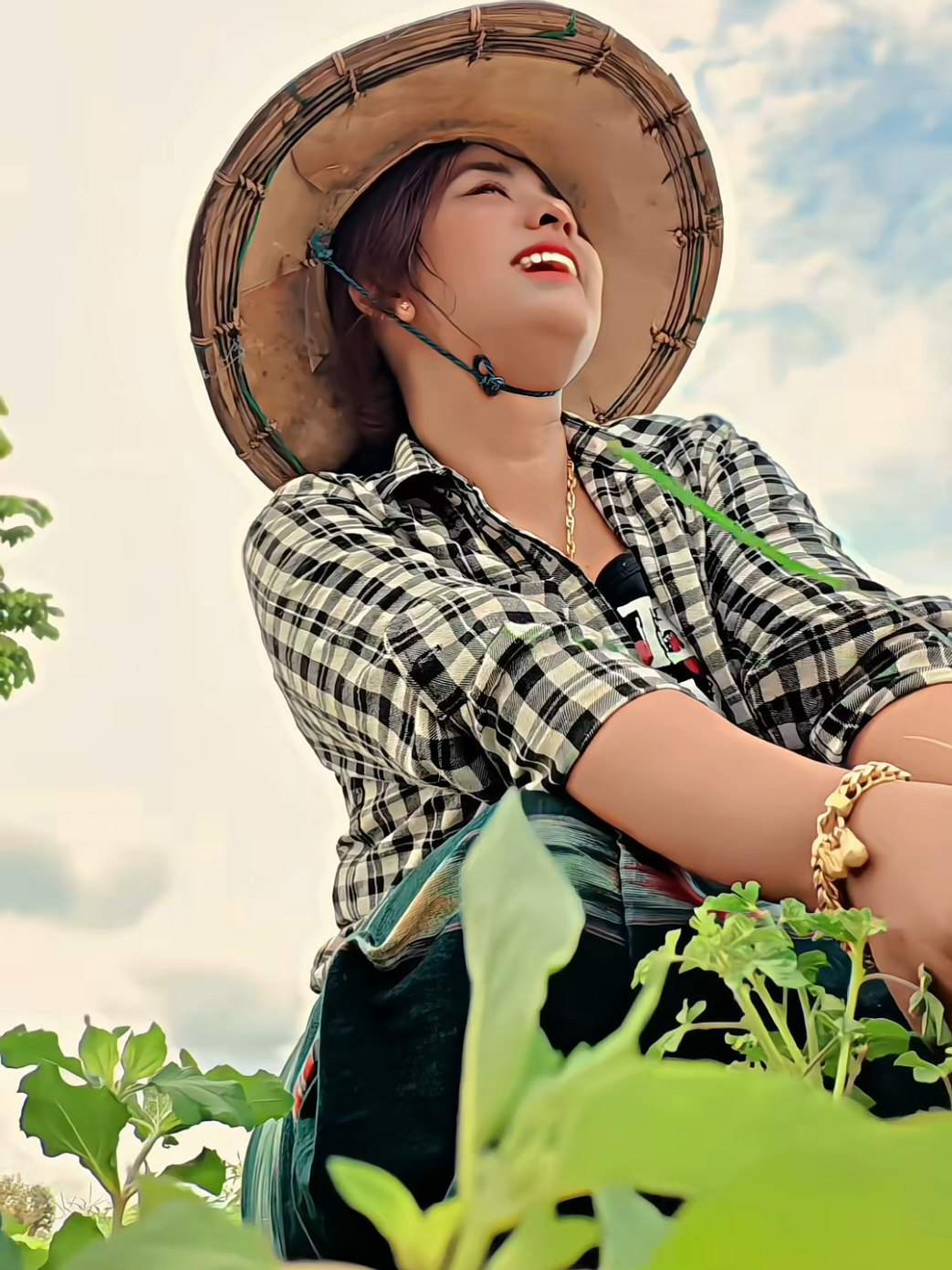 @✵｡✰ မမဦး ✰｡✵