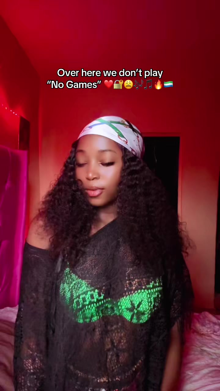 @Nia Baebee ๐๐๐ซ๐ฏ๐