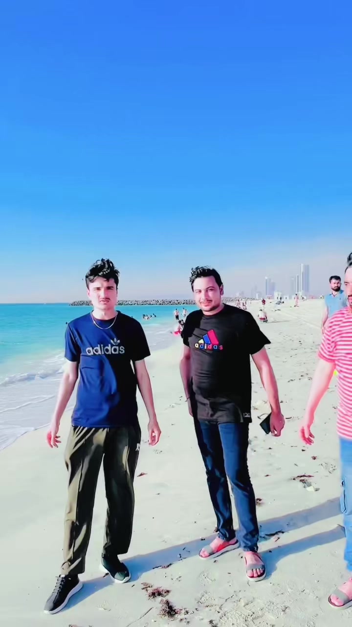 @Sifat Qureshi🇦🇪
