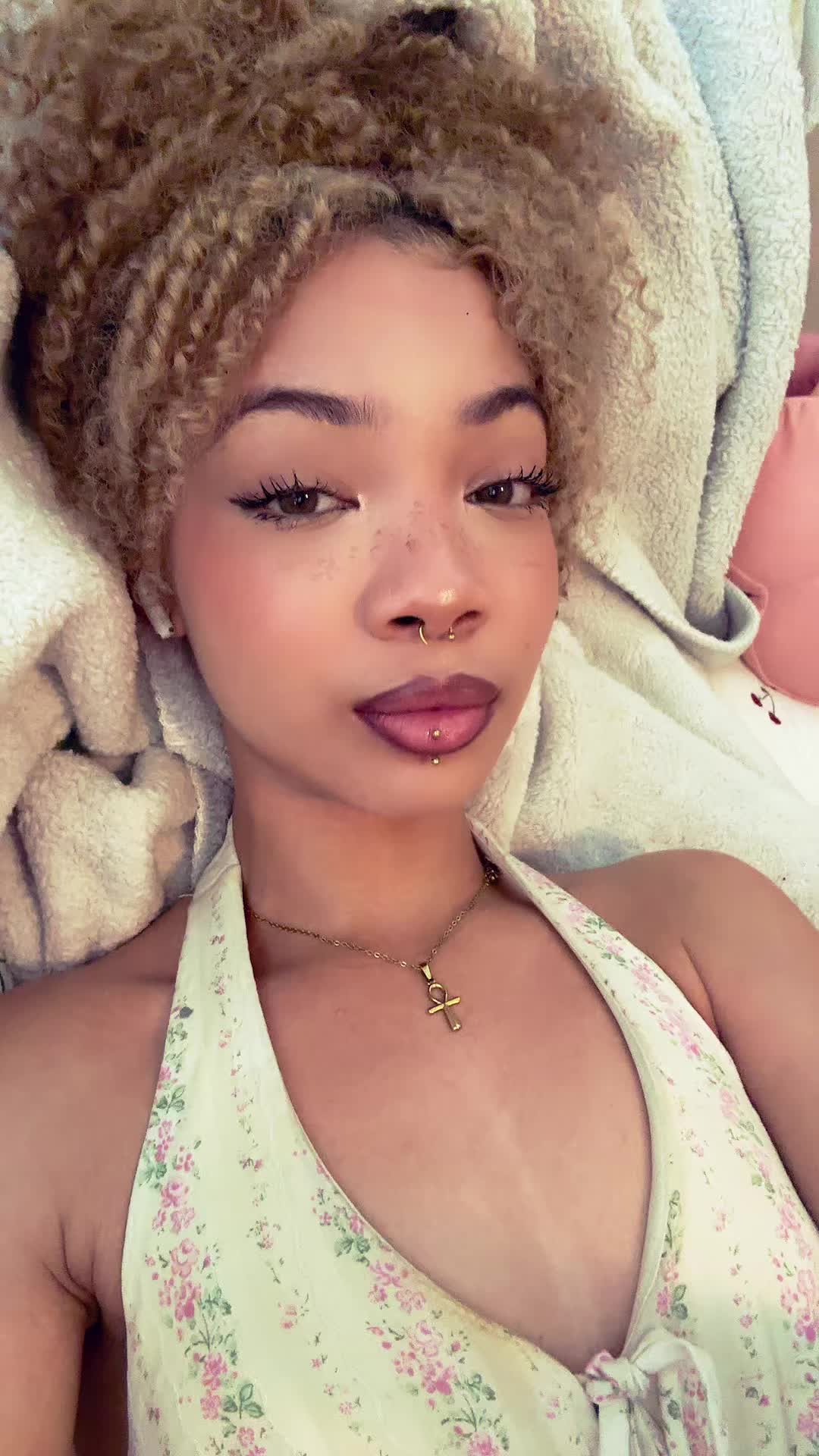 @Naijha